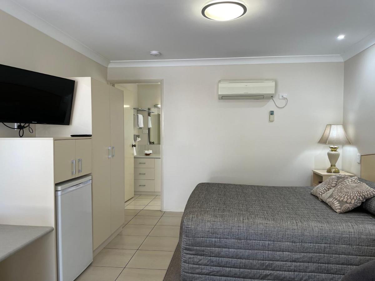 Crows Nest Motel Extérieur photo